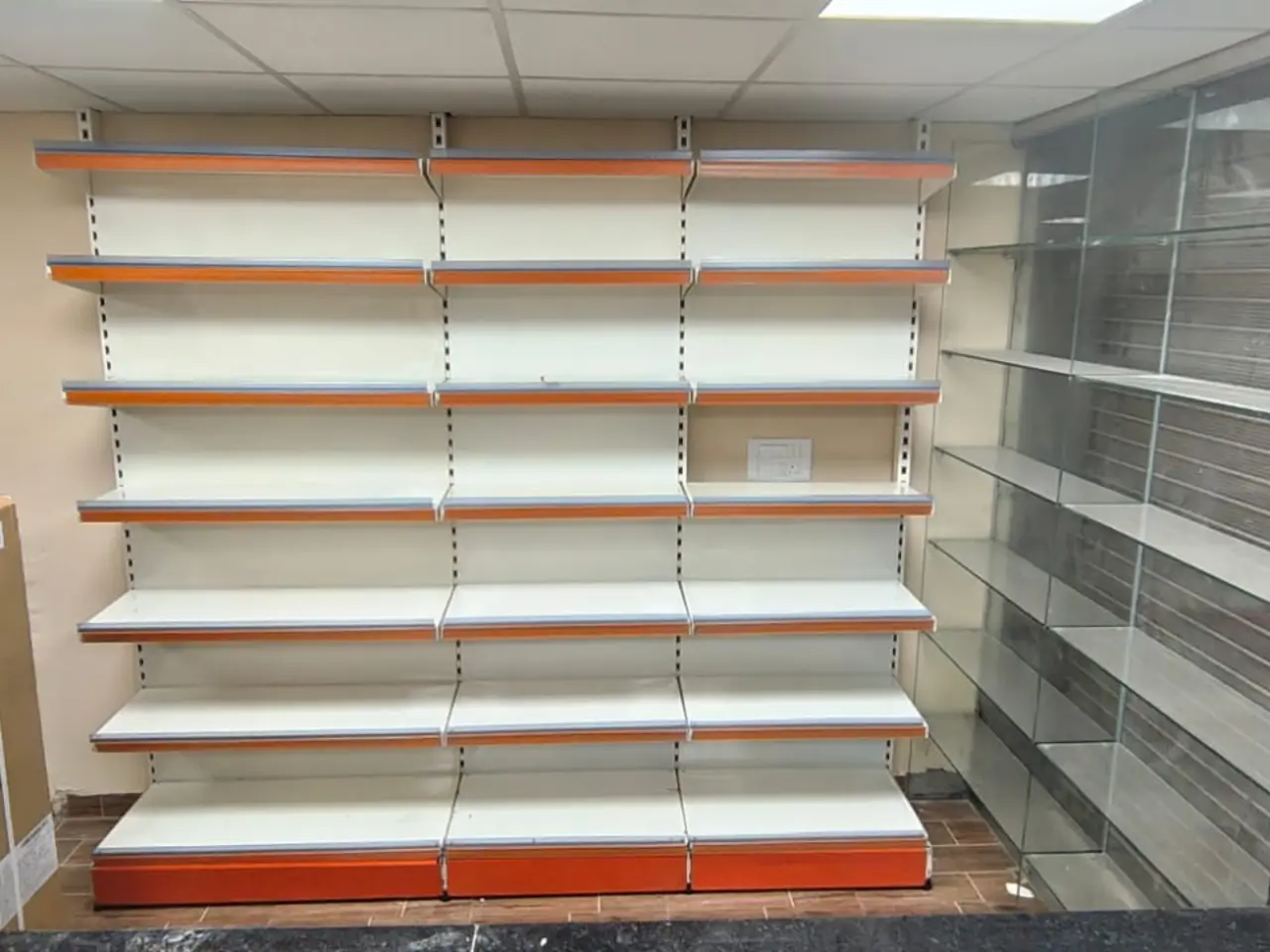 811715058_Display Racks for Pharmacy store.webp